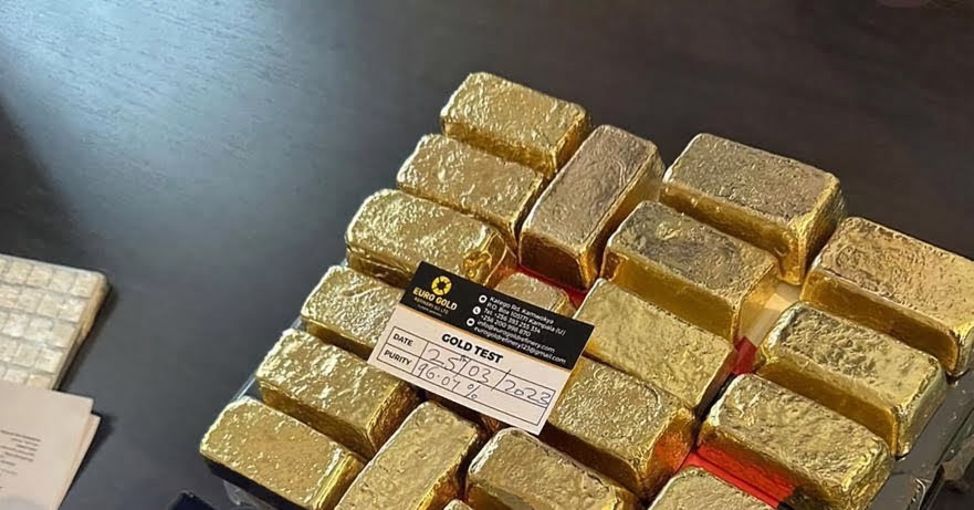 GOLD 5.jpg