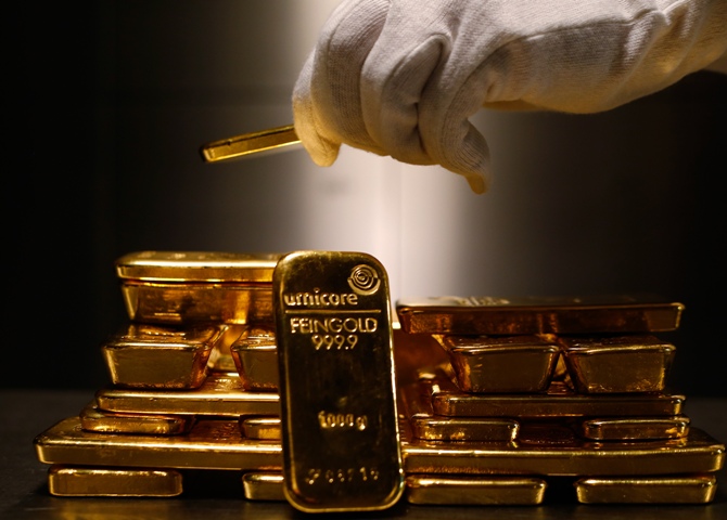 09gold1.jpg