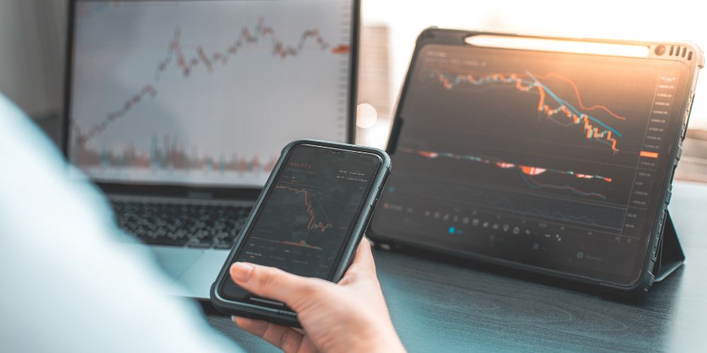 ปัจจัยที่ควรพิจารณาก่อนเลือกโบรกเกอร์ CFD ปัจจัยที่ควรพิจารณาก่อนเลือกโบรกเกอร์ CFD