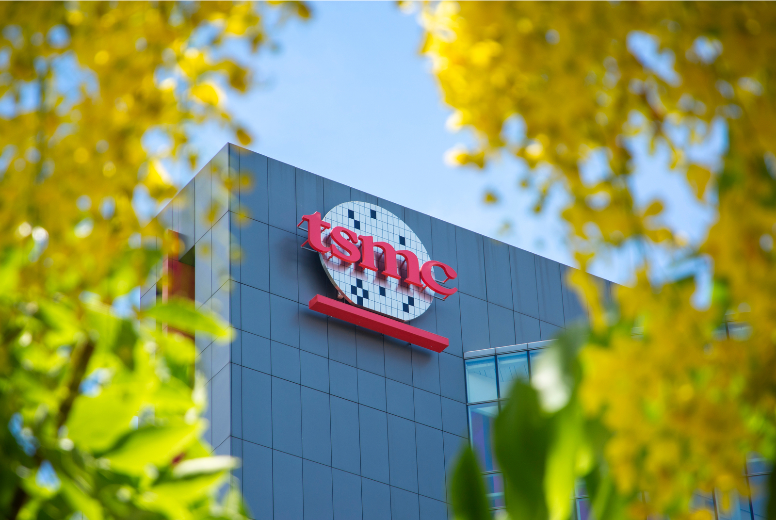 AI衝鋒再起，台積電ADR盤後漲逾3%，受益於輝達強勁財報激勵| TOPONE Markets