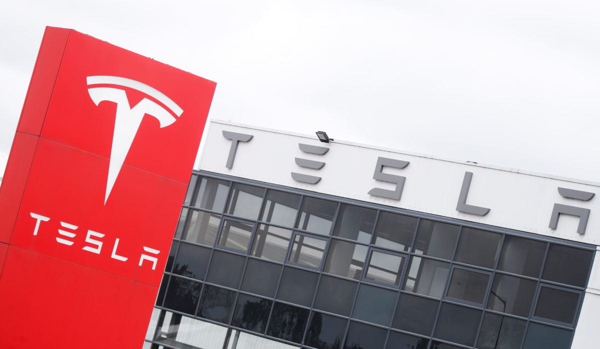 Tesla AI6.5 Chip Rumor Puts Intel in Play Against TSMC Tesla AI6.5 Chip Rumor Puts Intel in Play Against TSMC