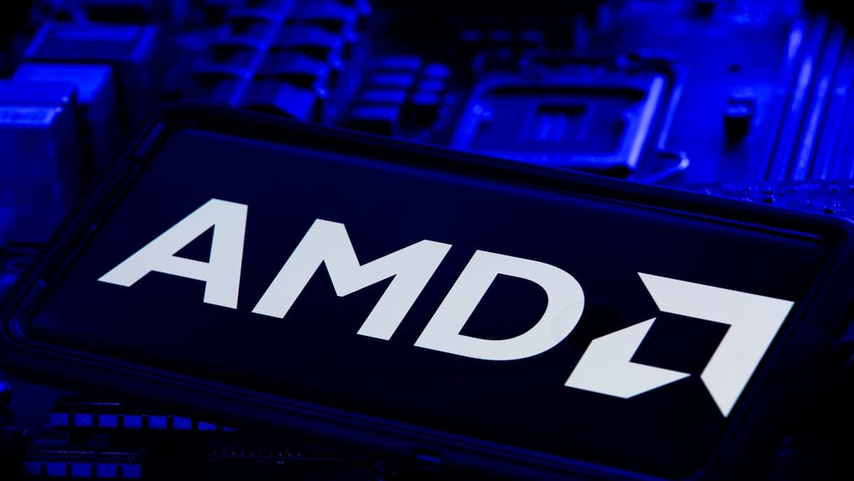 AMD Consolidates Above $400 After Record Q1 AMD Consolidates Above $400 After Record Q1