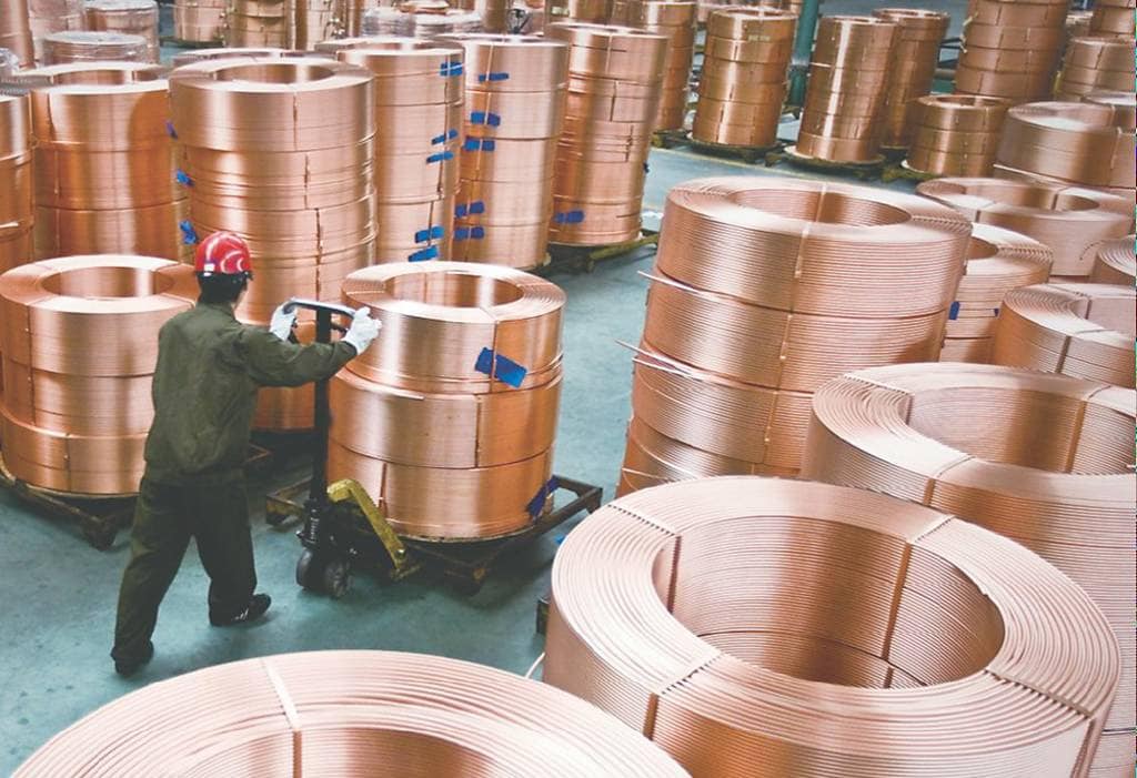 Copper Tariff Trade Is Back as Comex Premium Hits $500 Over LME Copper Tariff Trade Is Back as Comex Premium Hits $500 Over LME