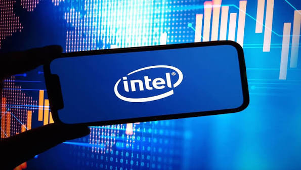 intel stock price forecast can intc hit 200.jpg